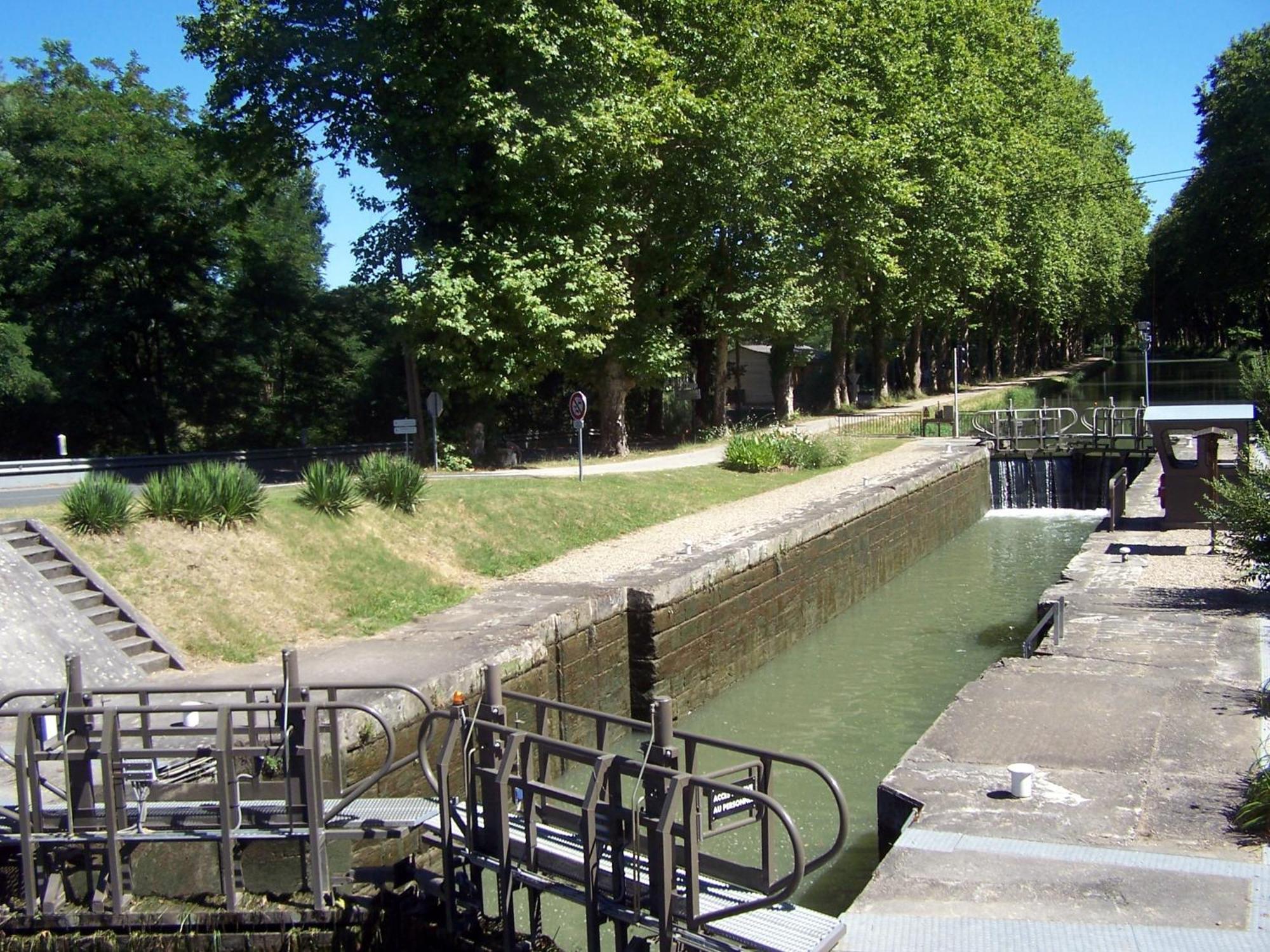 Les Chambres Du Font D'Uzas Meilhan-sur-Garonne Exteriér fotografie